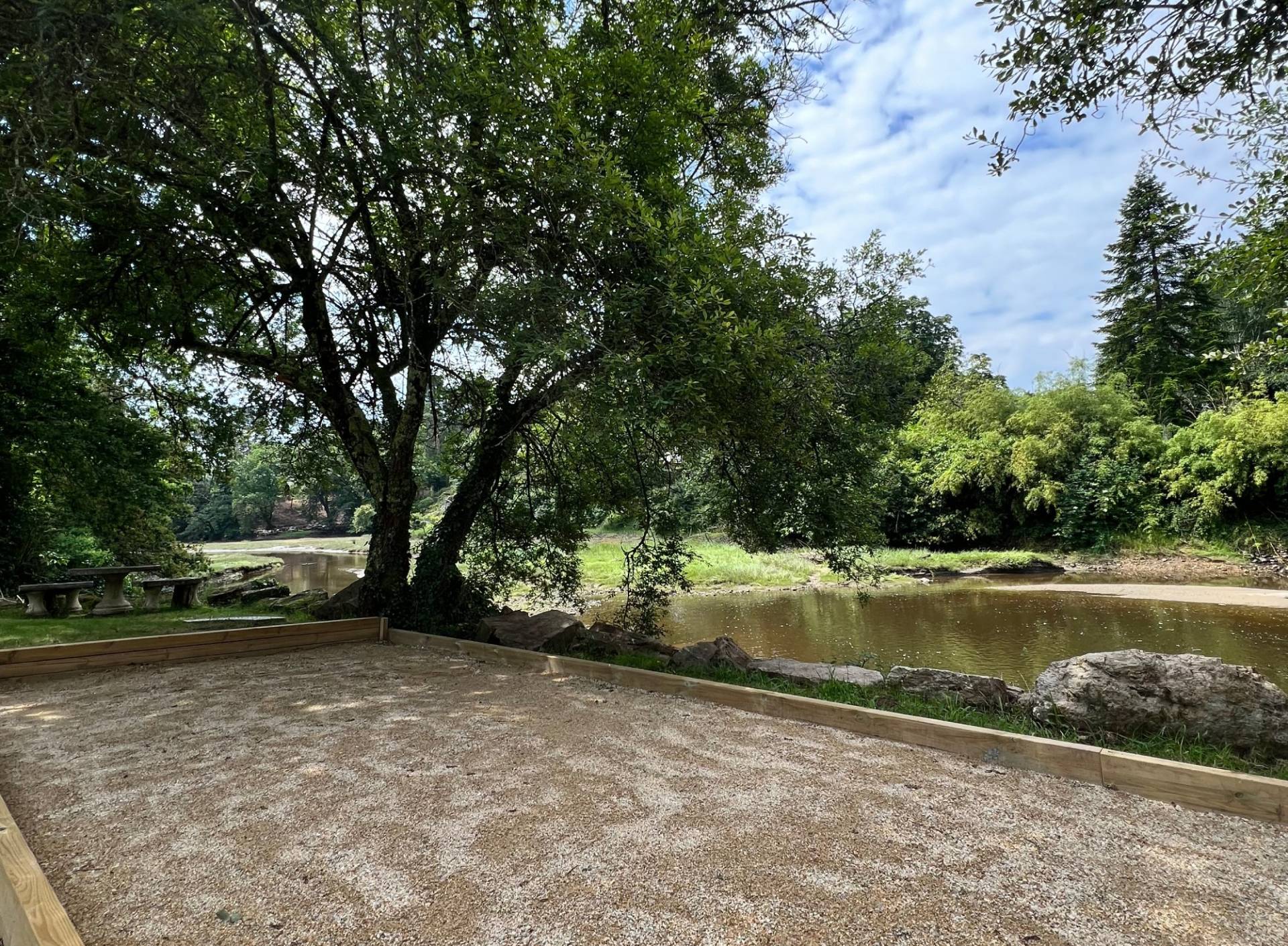 Bord de rivière du Vincin restaurant Riverside Vannes